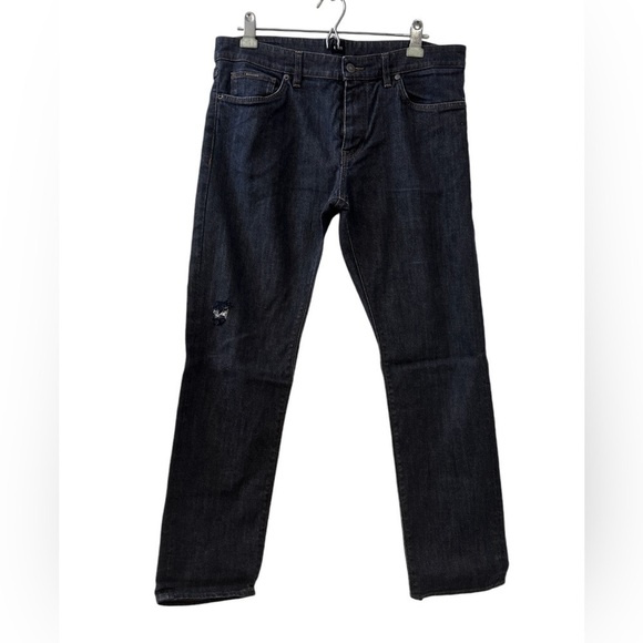 Hugo Boss Men’s Dark Wash Distressed Slim Fit Jeans Candiani Denim Size 34/30 - Picture 1 of 12
